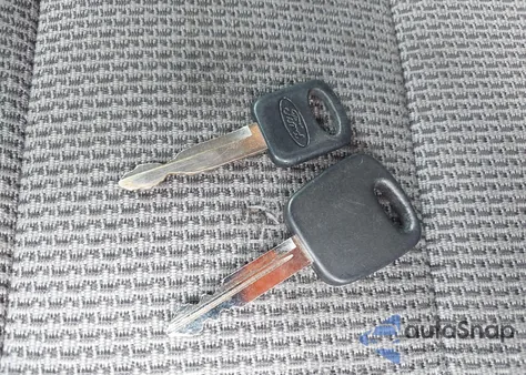 2004 Ford F-250 Lariat/Xl/Xlt из США, поврежденный, VIN 1FTNW21P34ED14262